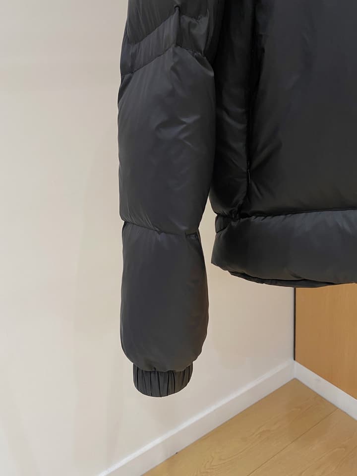 Moncler Designer Down Jacket – 2025 Latest Model in Dark Gray/black With Blue Lining