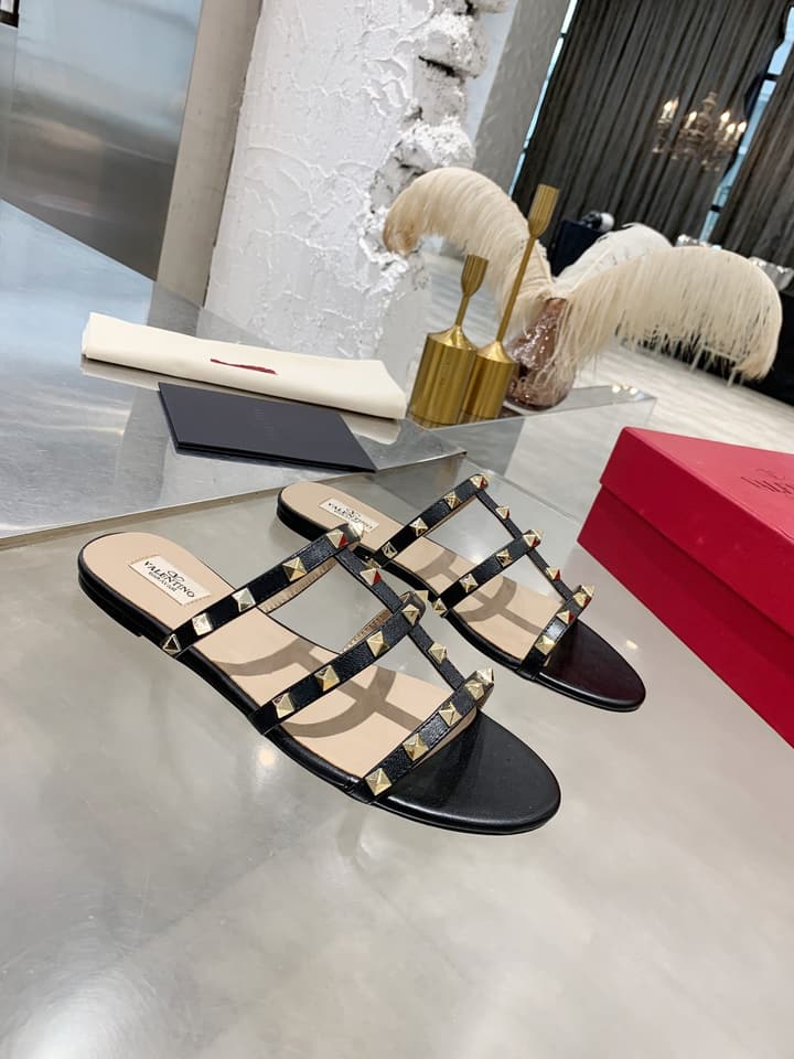 Valentino Studded Sheepskin Flat Sandals in Black
