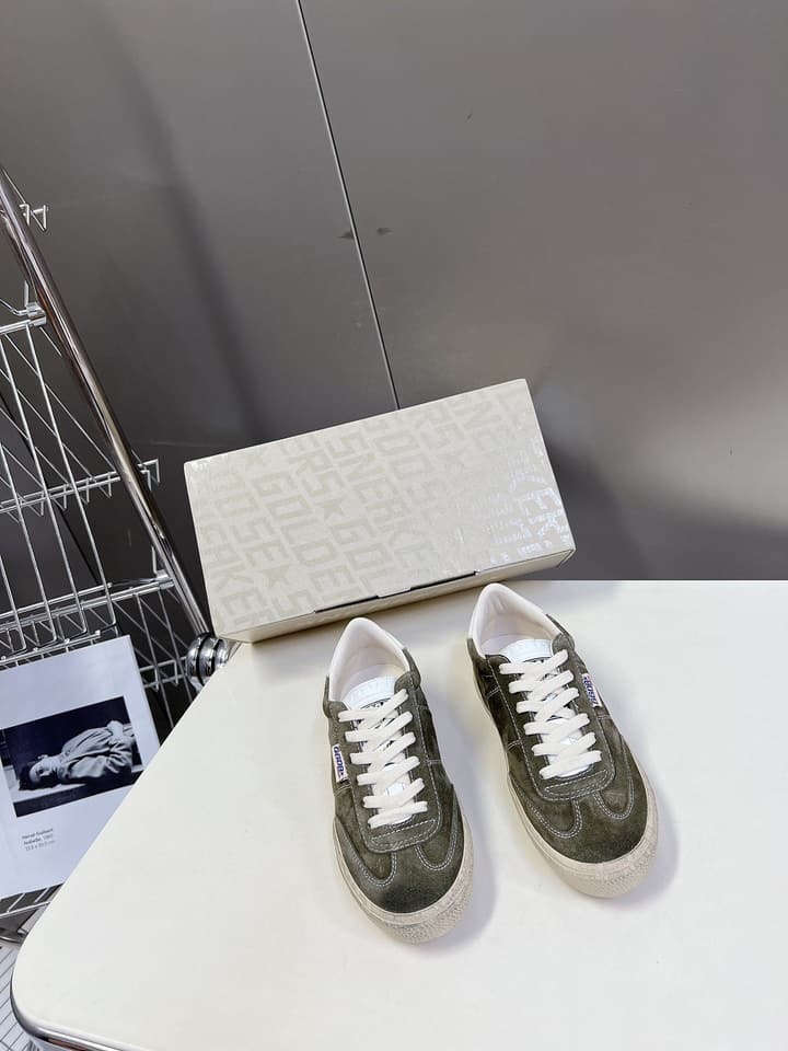 Golden Goose Distressed Leather Sneakers in Iridescent Pink