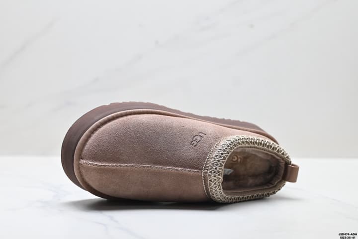 UGG Tazz Slip-On Snow Boots in Chestnut Suede With Red Trim