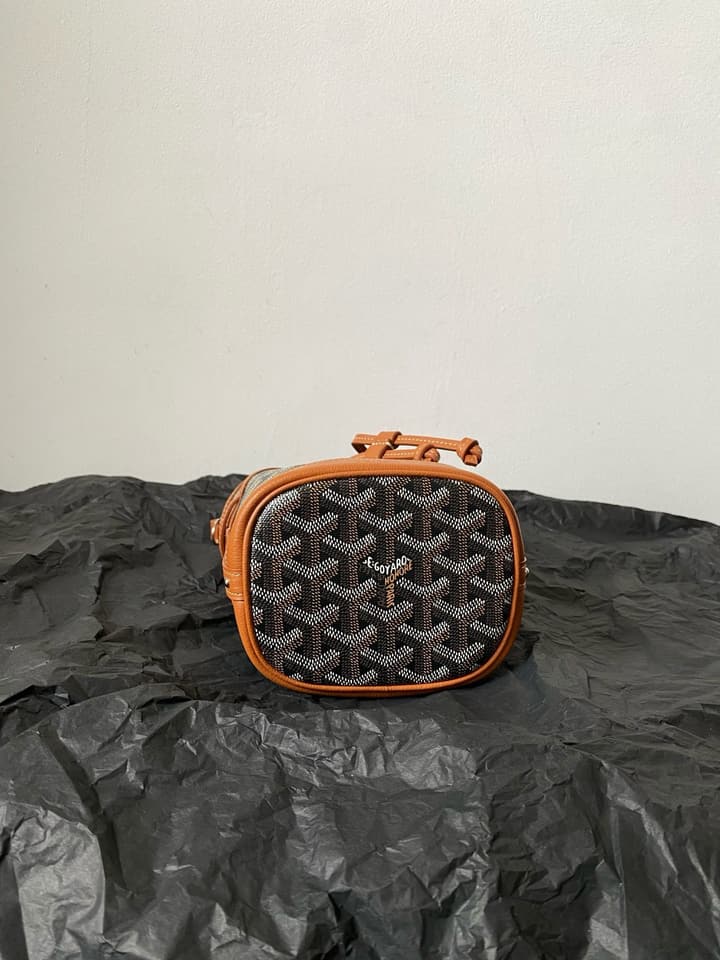 Goyard Petit Flot Mini Bucket Bag in Black/brown Goyardine