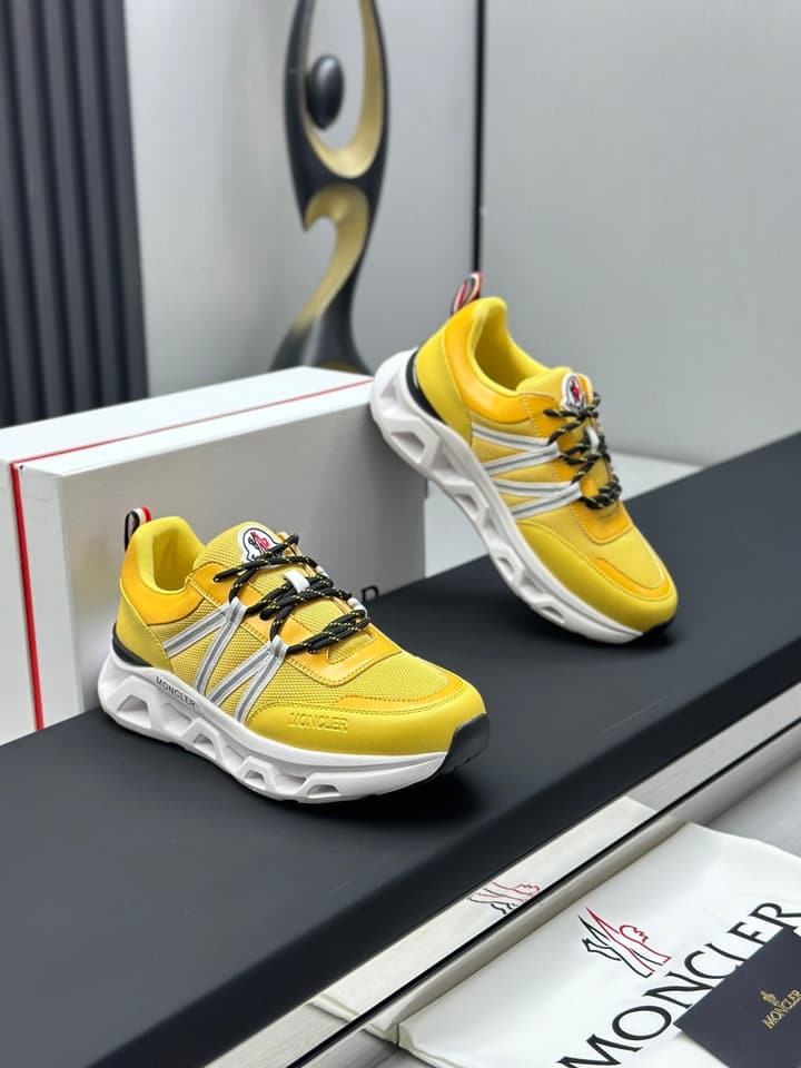 Moncler Trailgrip GTX Performance Running Shoes in Black