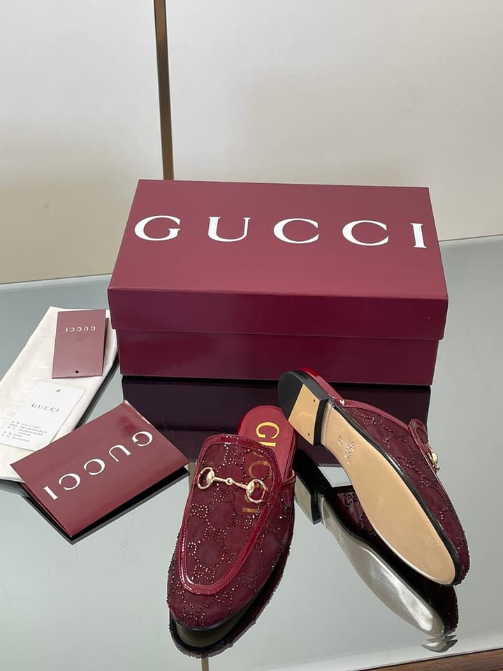 Gucci Crystal GG Patent Loafer Mules – 2025FW in Beige Crystal Gg