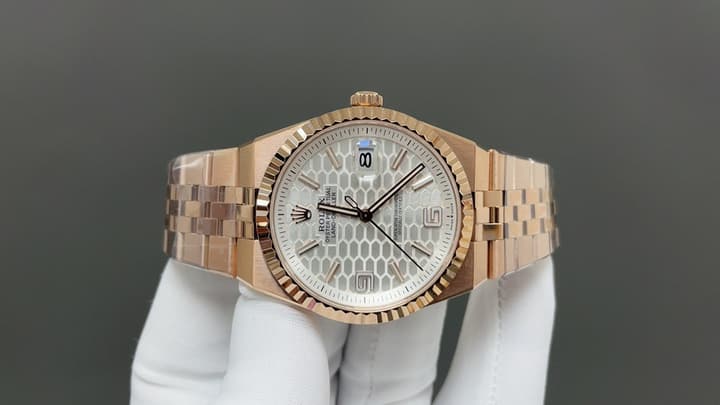 Rolex Land-Dweller Mechanical Watch – 2025 Collection in Gold