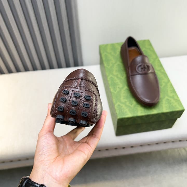 Gucci Premium Leather Loafers in Black Embossed Leather