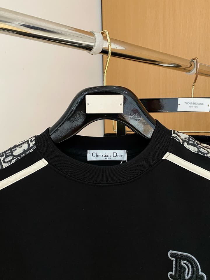 Dior Classic Air Layer T-Shirt and Shorts Set – 2026 Summer Collection in Black Crewneck Oblique Stripe