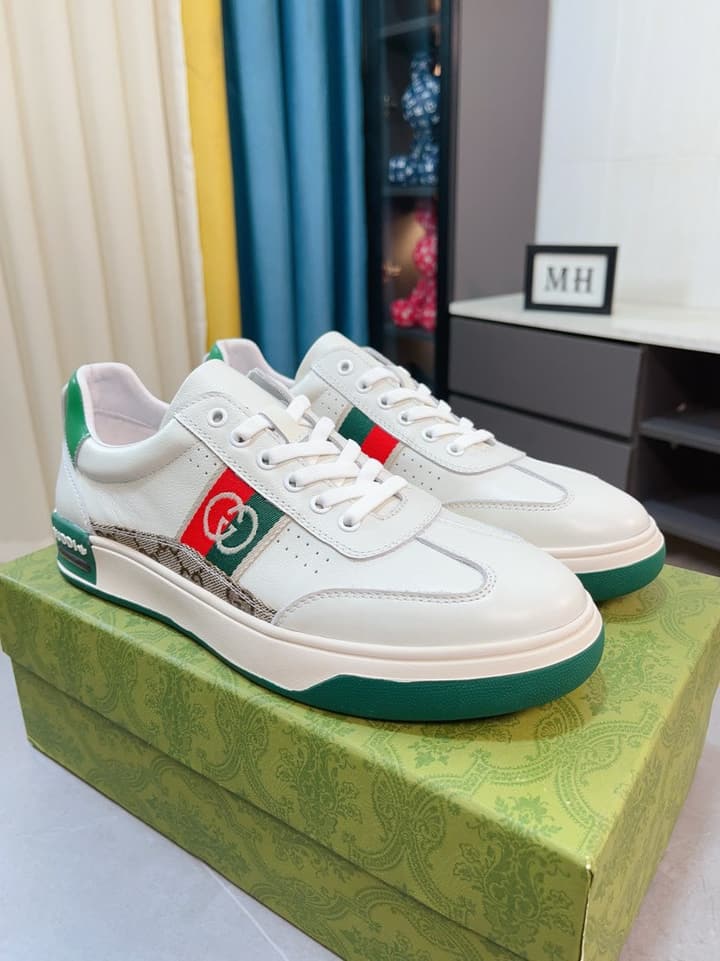 Gucci New Season Casual Fashion Sneakers in Black With Web Stripe