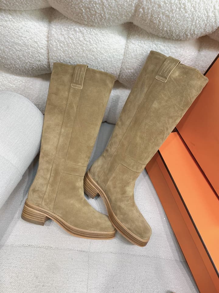 Hermès Horse H Knee-High Equestrian Boots in Black Leather