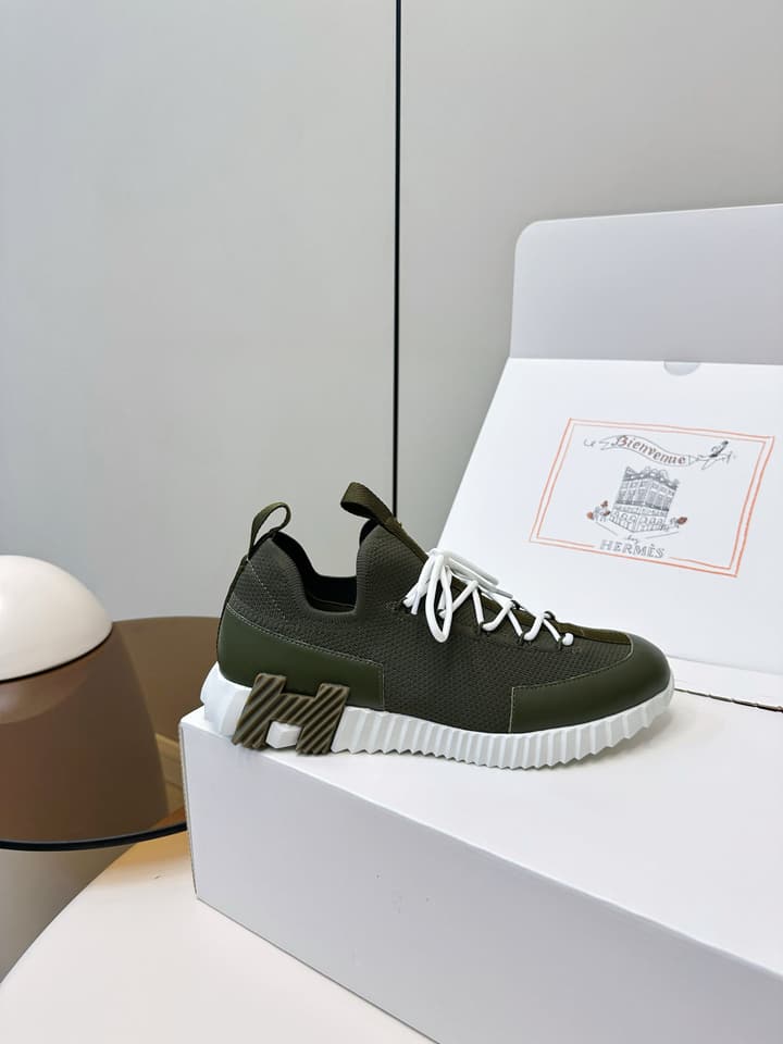 Hermes H Classic Couple Sneakers in Black