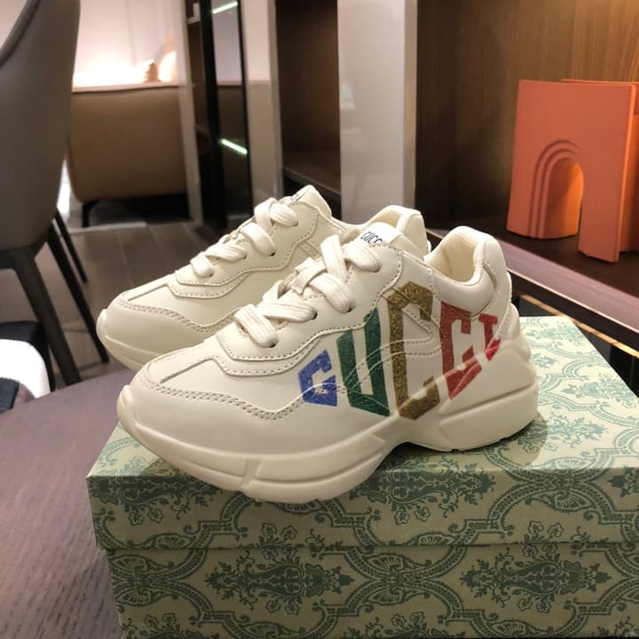 Gucci Children's Dad Sneakers – Kids Collection in Cream With Cartoon Graphic