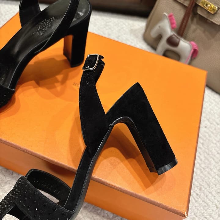 Hermès Eremite 80 Heeled Sandals in Black
