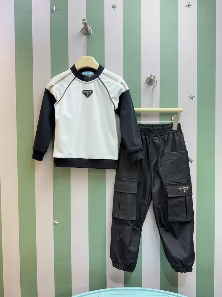 Prada Kids Boys Sweatshirt Tracksuit Set – 2025SS – Kids Collection in Black Body White Sleeves