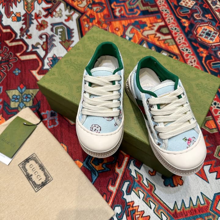 Gucci Kids Footwear – Kids Collection in Beige Plaid Slip-on