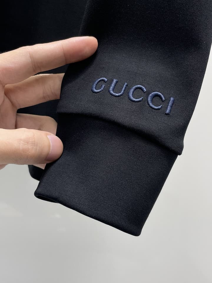 Gucci Men's Long Sleeve T-Shirt – 2025FW in Black