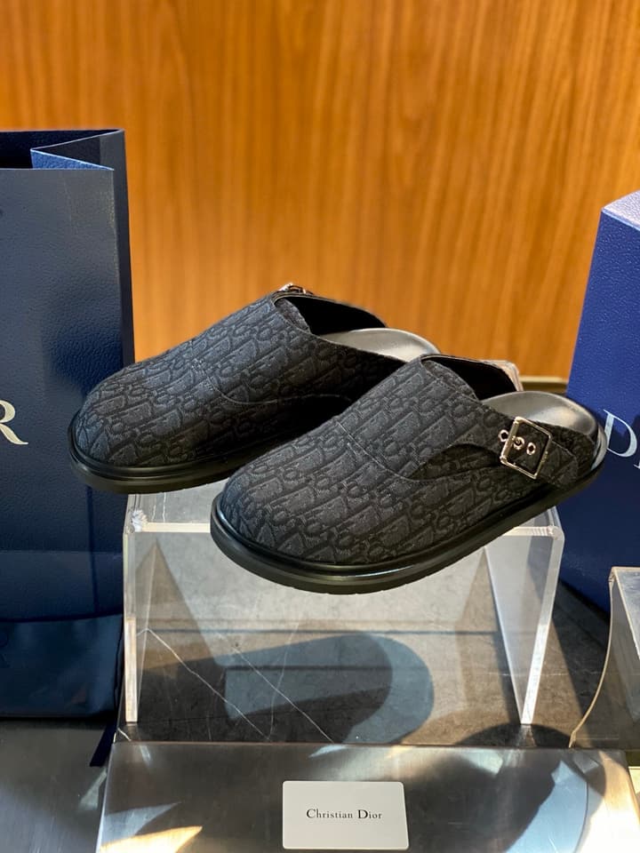 Dior Aqua Oblique Men's Mules