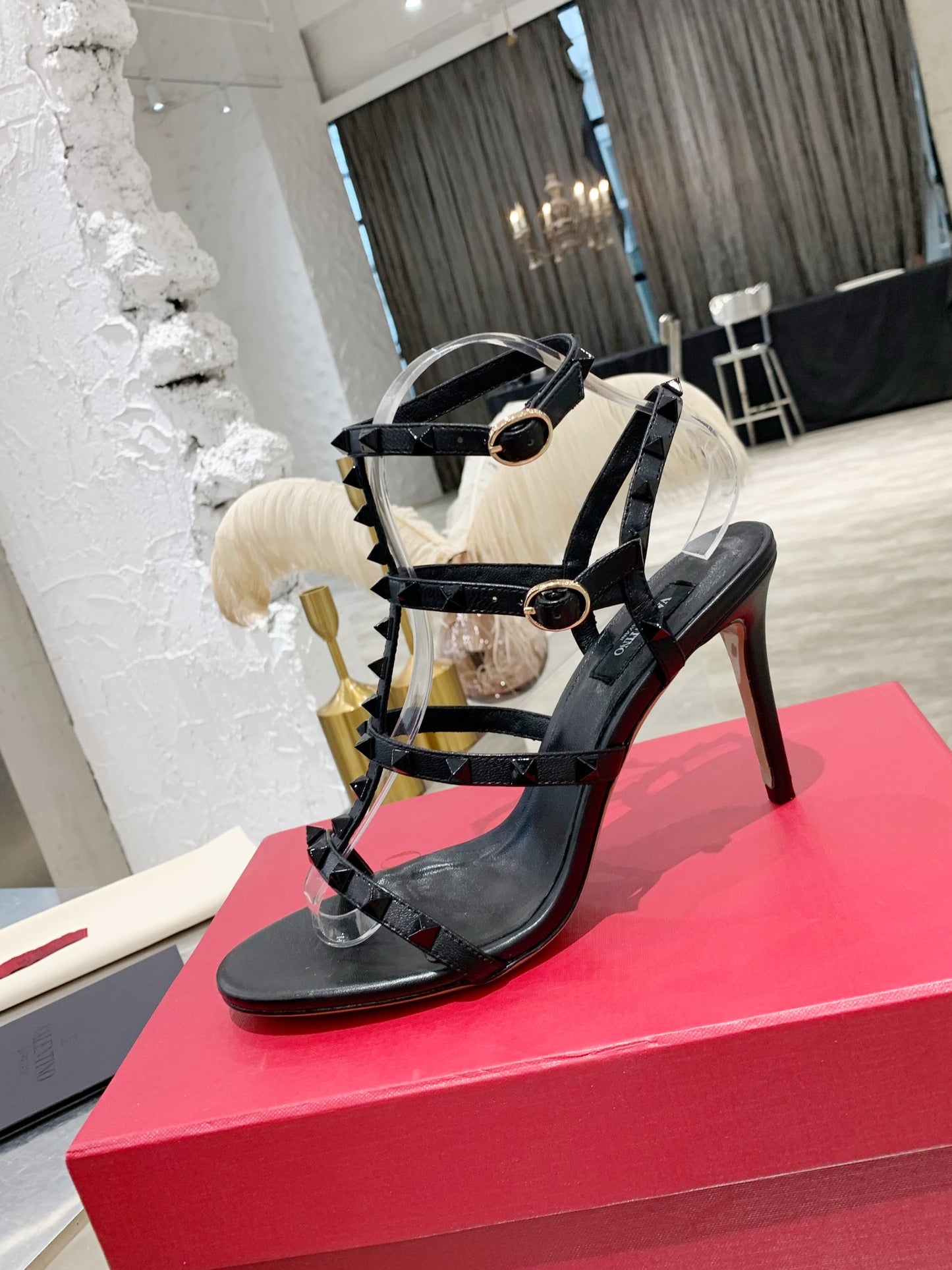 Valentino Rockstud Classic Block Heel Sandals – 6.5cm