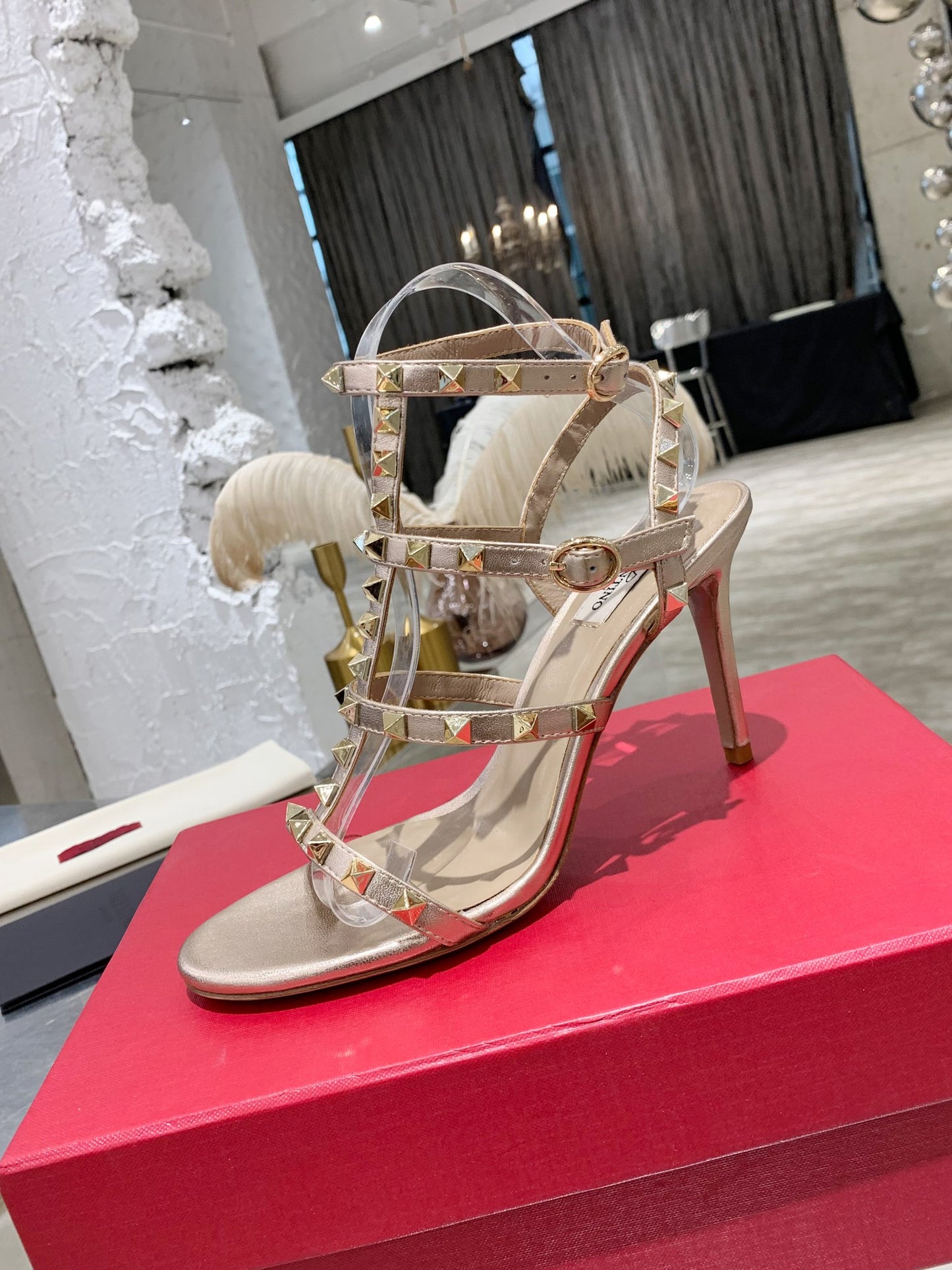 Valentino Rockstud Classic Block Heel Sandals – 6.5cm