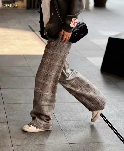 Golden Goose Superstar Graffiti Sneakers – SS22