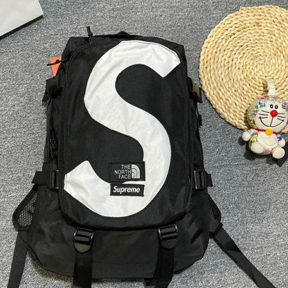 Supreme x The North Face Reflective Backpack – 20FW