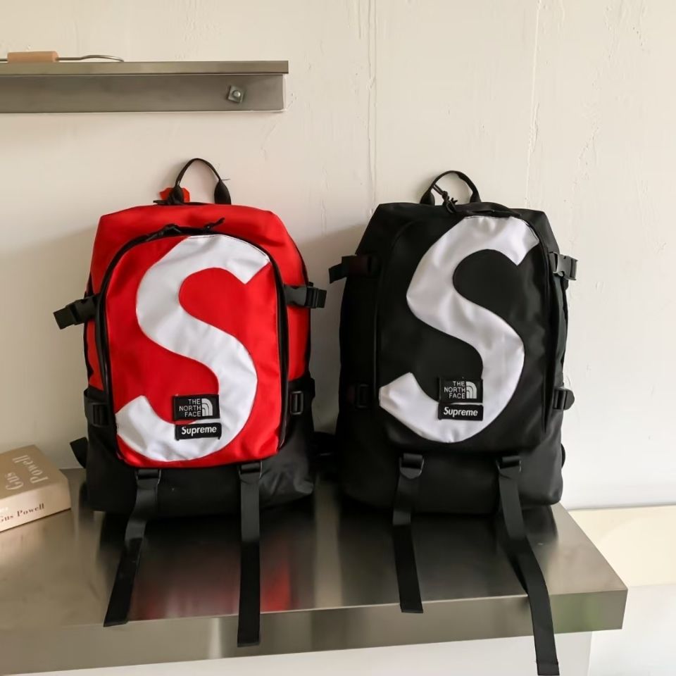 Supreme x The North Face Reflective Backpack – 20FW