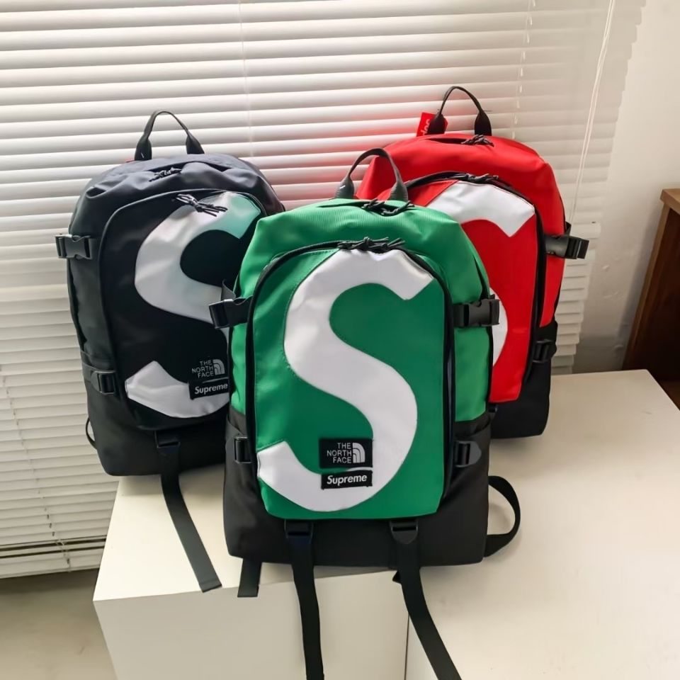 Supreme x The North Face Reflective Backpack – 20FW