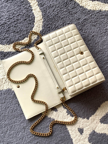 Saint Laurent LE CASSANDRE Matelassé Chain Wallet