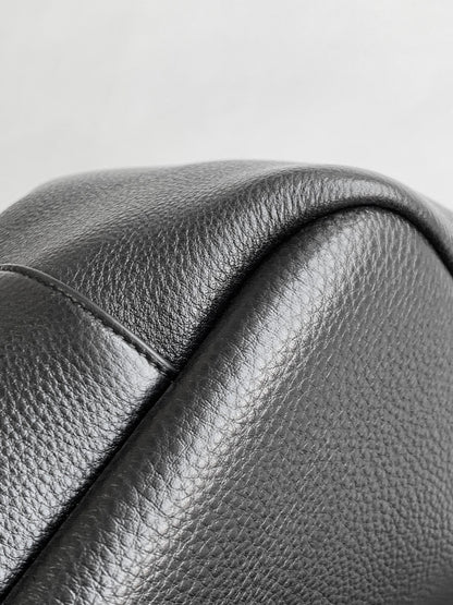 Saint Laurent BEA Horizontal Tote Bag