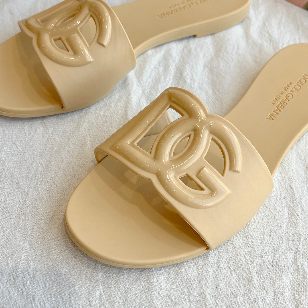 Dolce & Gabbana 3D Logo Flat Slides – 2024