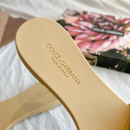 Dolce & Gabbana 3D Logo Flat Slides – 2024