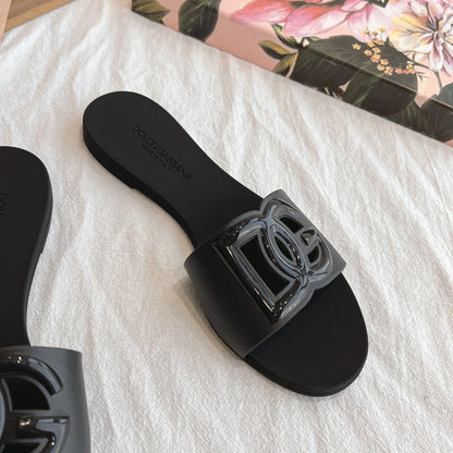 Dolce & Gabbana 3D Logo Flat Sandals – 2024 Collection
