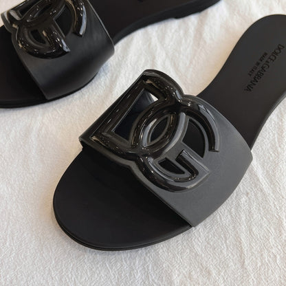 Dolce & Gabbana 3D Logo Flat Sandals – 2024 Collection