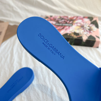 Dolce & Gabbana 3D Logo Flat Sandals – 2024 Collection
