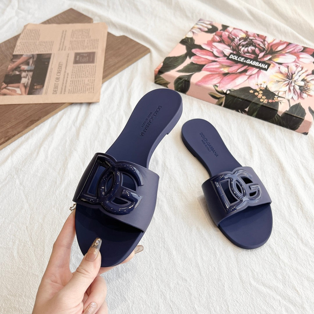 Dolce & Gabbana 3D Logo Flat Sandals – 2024 Collection