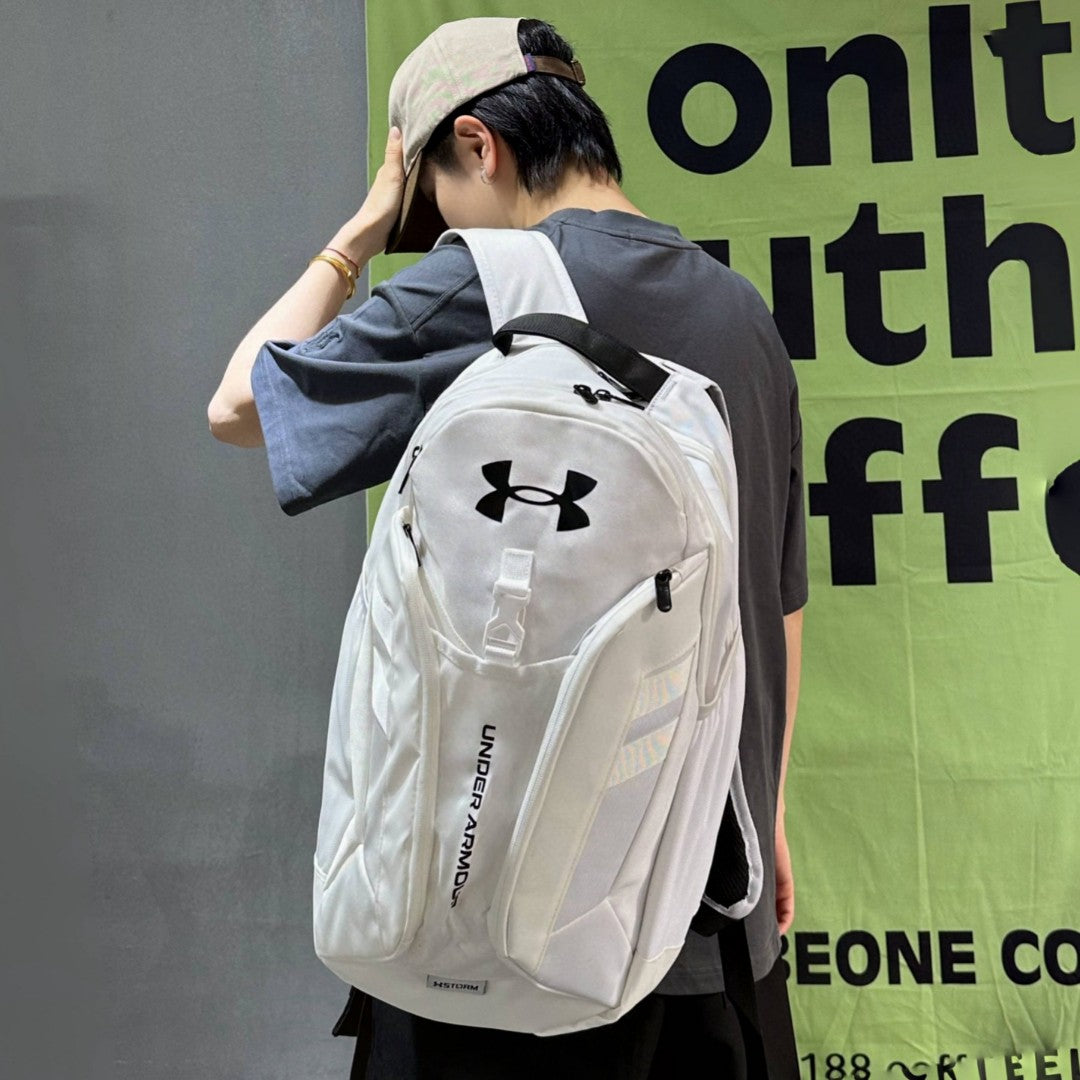 Under Armour Unisex Large Capacity Backpack