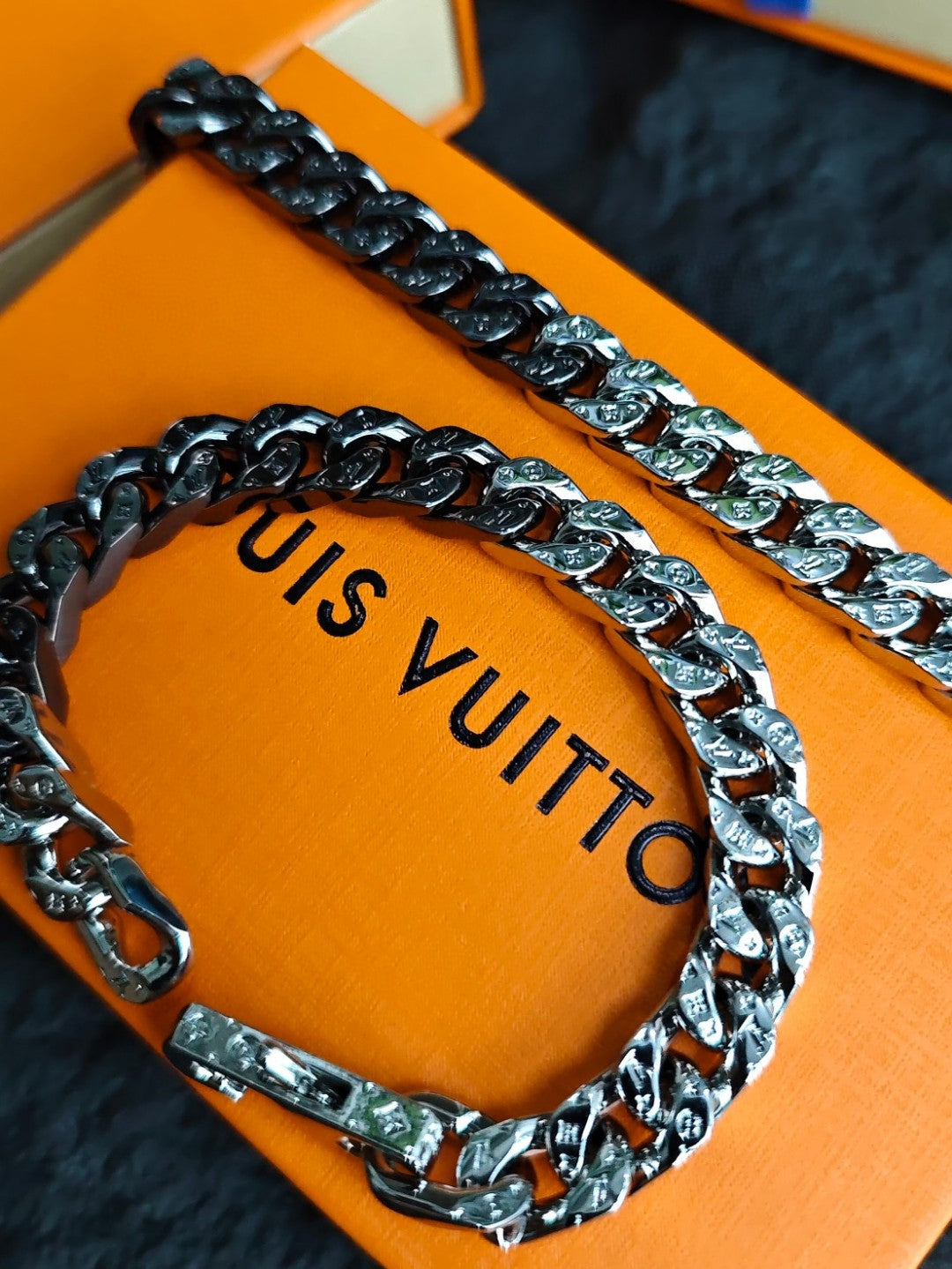 Louis Vuitton LV Chain Links Bracelet