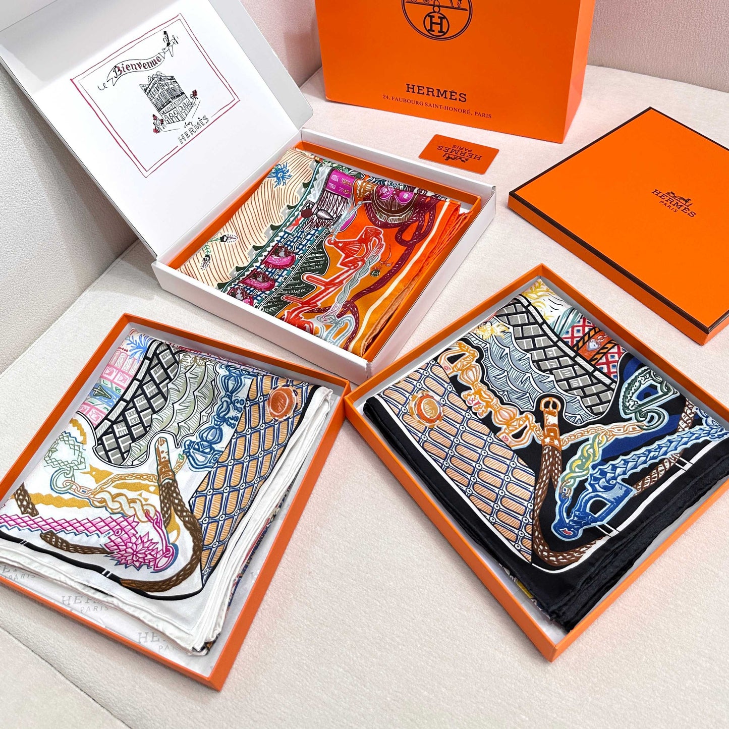 Hermès Grand Exploration 90 Twill Silk Scarf