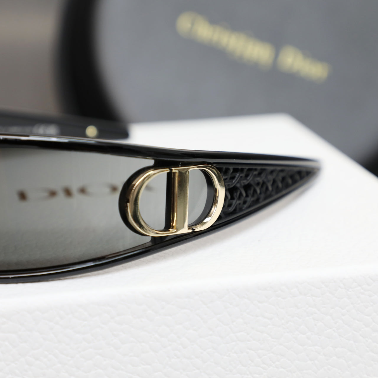 Dior VeryDior M1U Headband Sunglasses