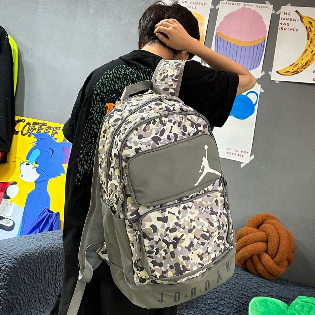 Jordan Multi-Pocket Large Logo Backpack