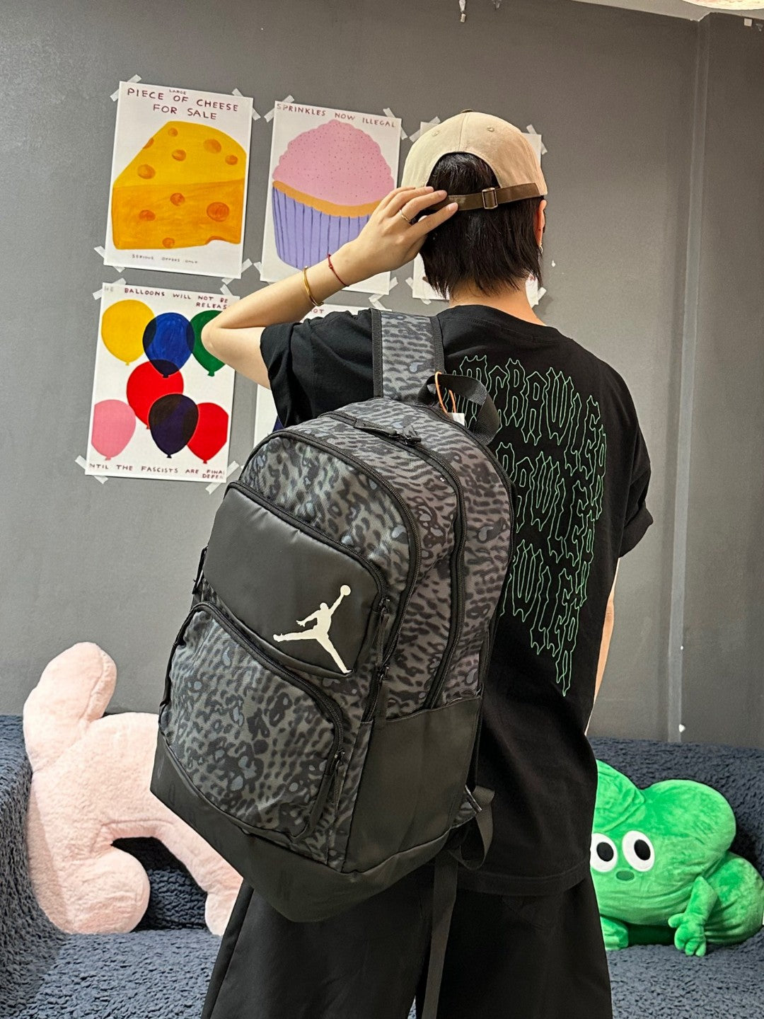 Jordan Multi-Pocket Large Logo Backpack