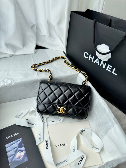Chanel Handbag – 20CM