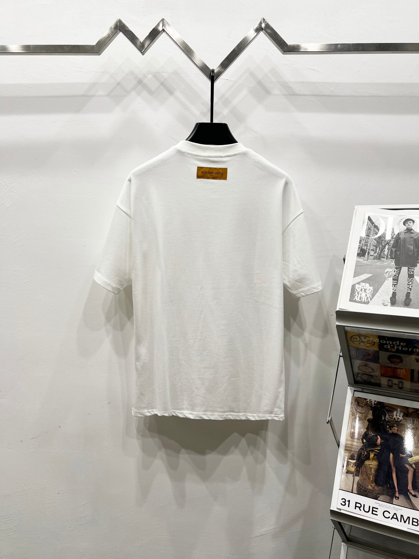 Louis Vuitton Universe Graffiti Paint Splatter T-Shirt – 2025SS