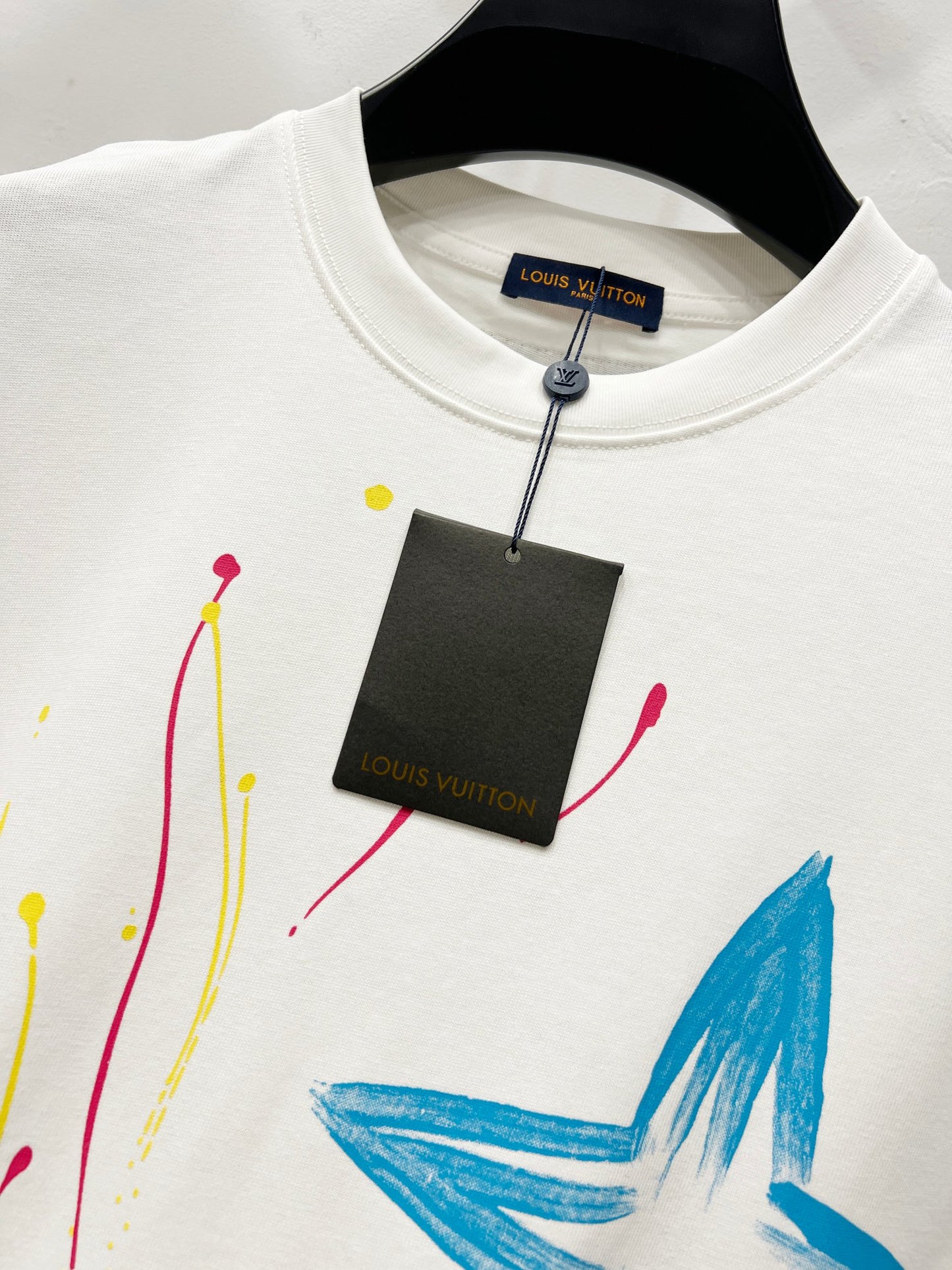 Louis Vuitton Colorful Graffiti Print T-Shirt – 2025SS