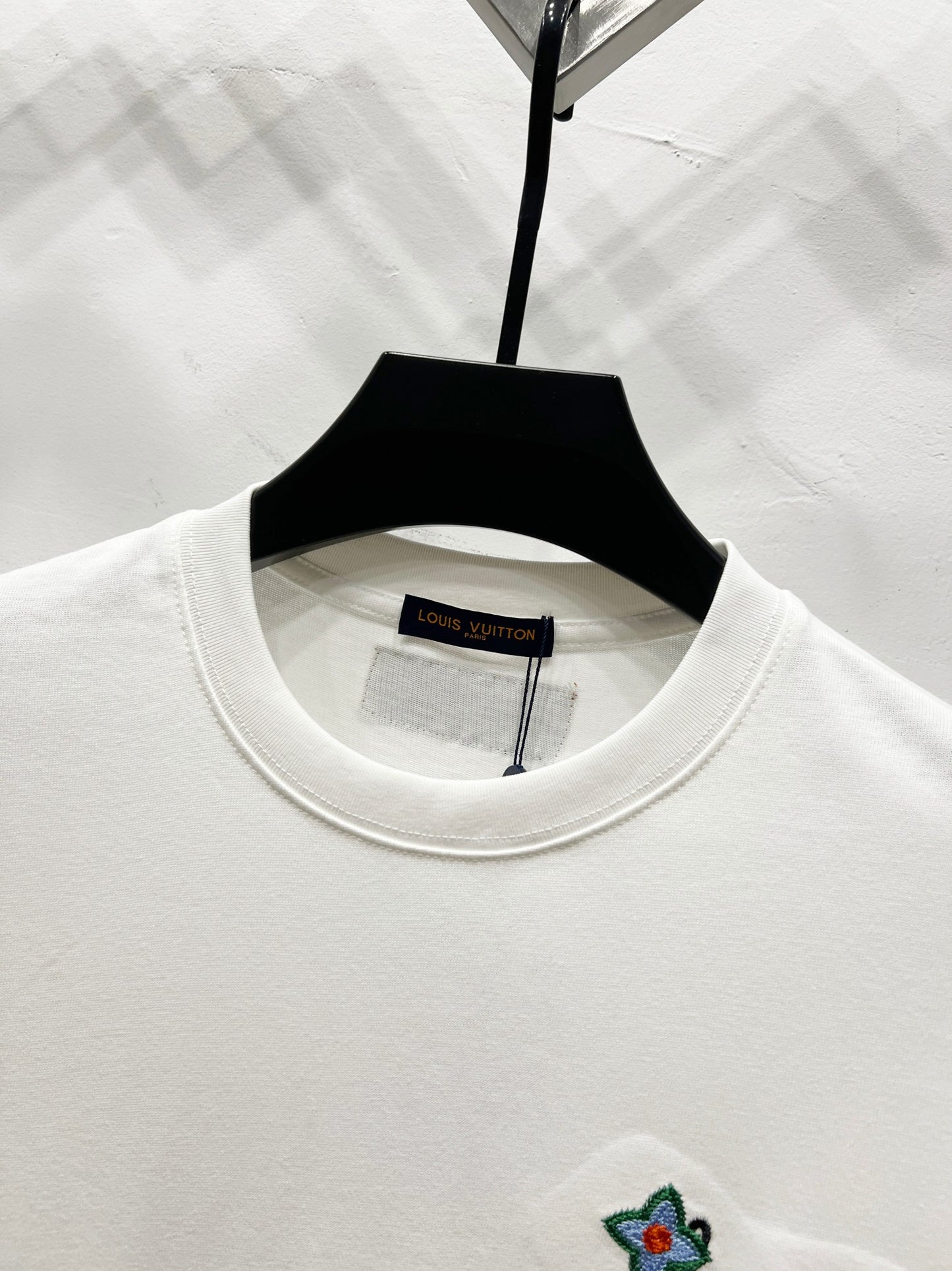 Louis Vuitton Embroidered Floral Logo T-Shirt – 25SS Collection