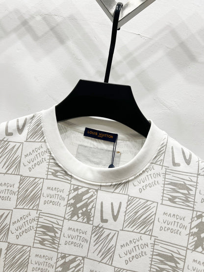 Louis Vuitton Classic Damier Print T-Shirt – 2025SS