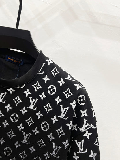 Louis Vuitton Gradient Monogram T-Shirt – 2025 Summer Collection