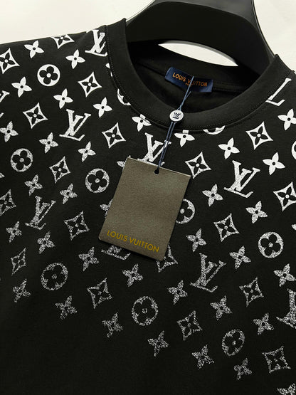 Louis Vuitton Gradient Monogram T-Shirt – 2025 Summer Collection