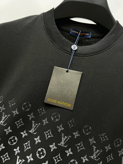 Louis Vuitton Gradient Monogram T-Shirt – 2025 Summer Collection
