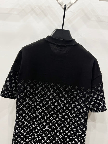 Louis Vuitton Gradient Monogram T-Shirt – 2025 Summer Collection
