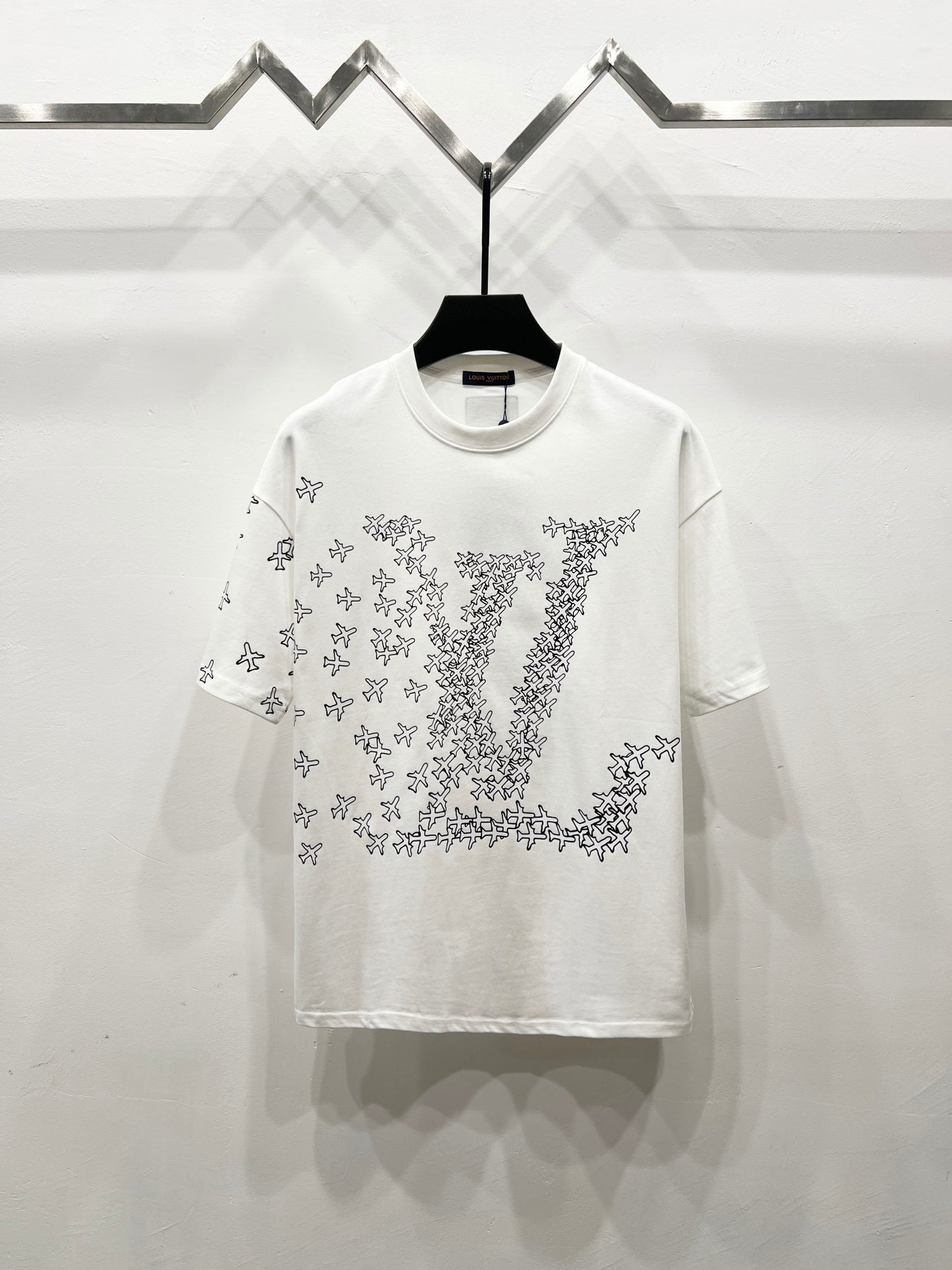 Louis Vuitton Airplane Logo Print T-Shirt – 2025 Summer Collection