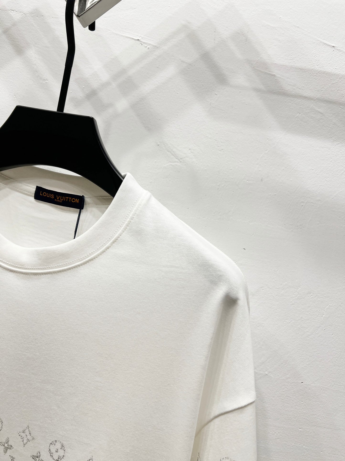 Louis Vuitton Gradient Monogram T-Shirt – 2025 Summer Collection
